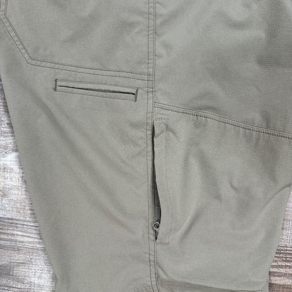 Kuhl Men's Shorts Size 40 Waist Gray Renegade Hiking Camping Outdoor Quick Dry - Picture 6 of 15